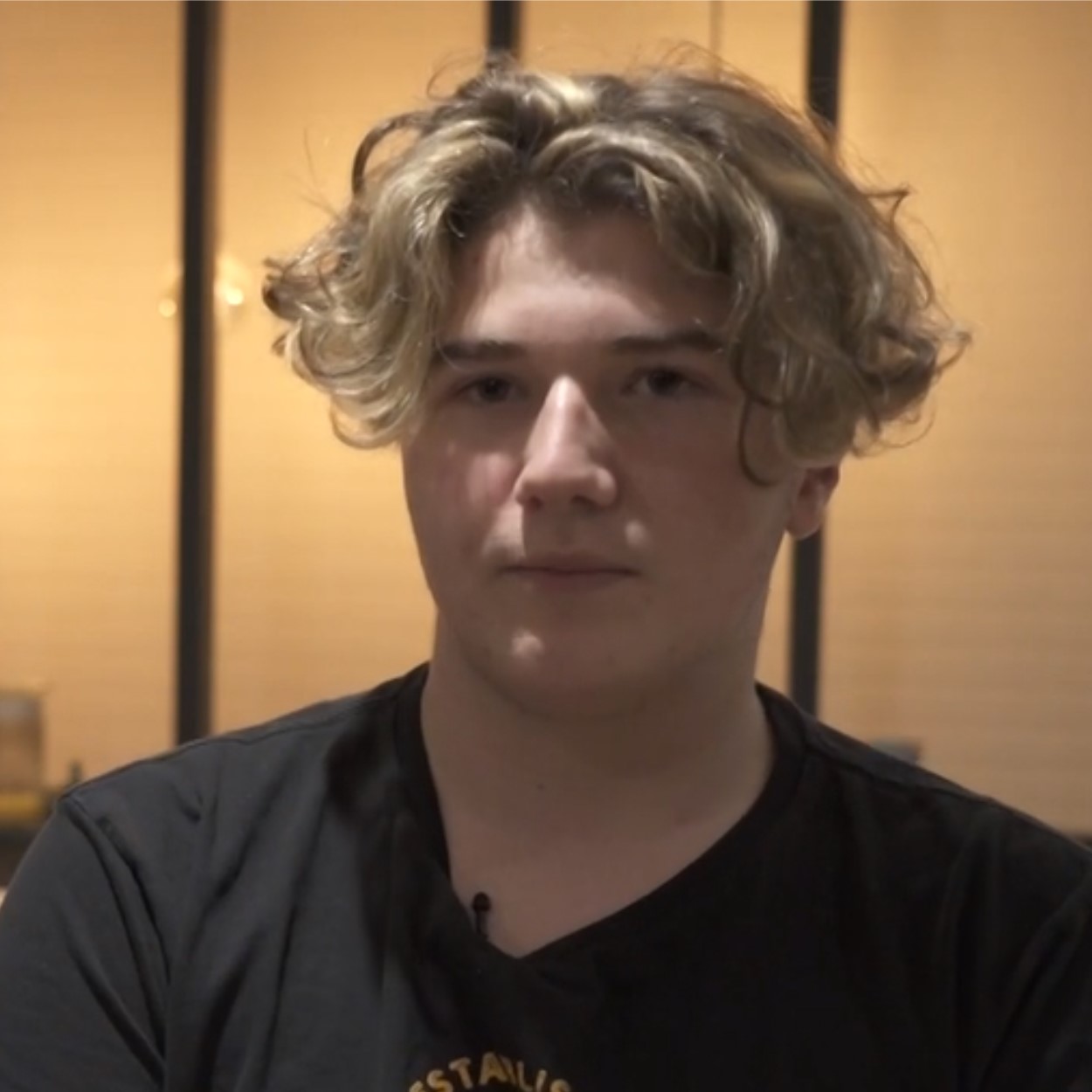 Dorian HENTRY, Lycéen, La Machine