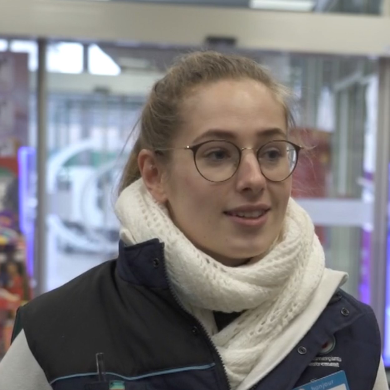 Morgane HUGUET, Hotesse de caisse, Corbigny
